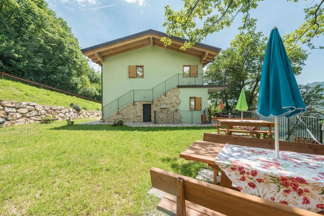 Nonno Bigi Rosa Apartment Tremosine 0*,  Italy