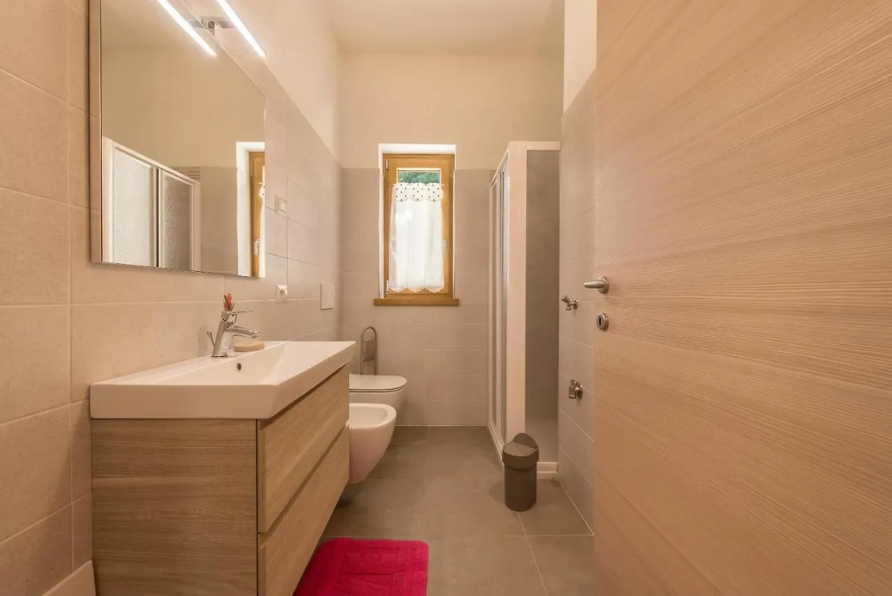 Nonno Bigi Rosa Apartment Tremosine