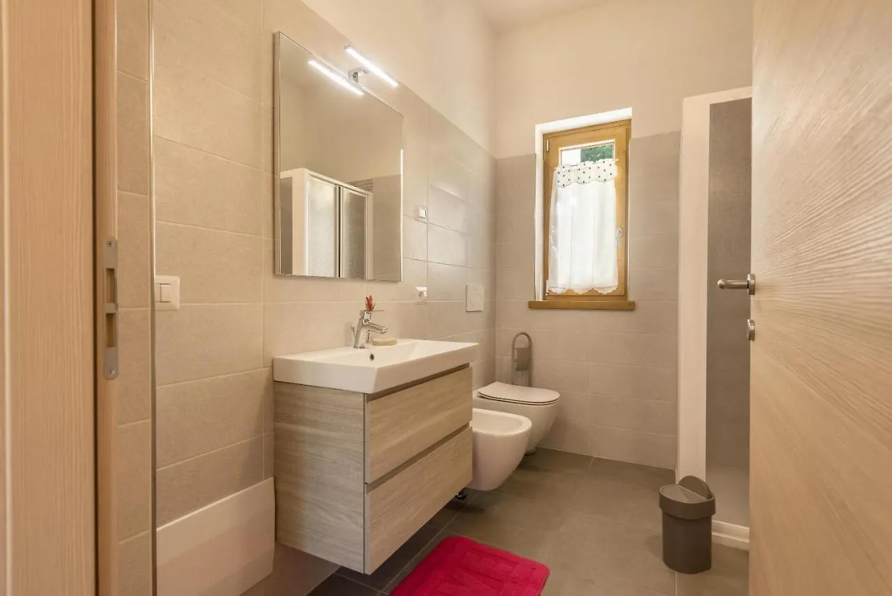 Nonno Bigi Rosa Apartment Tremosine 0*,